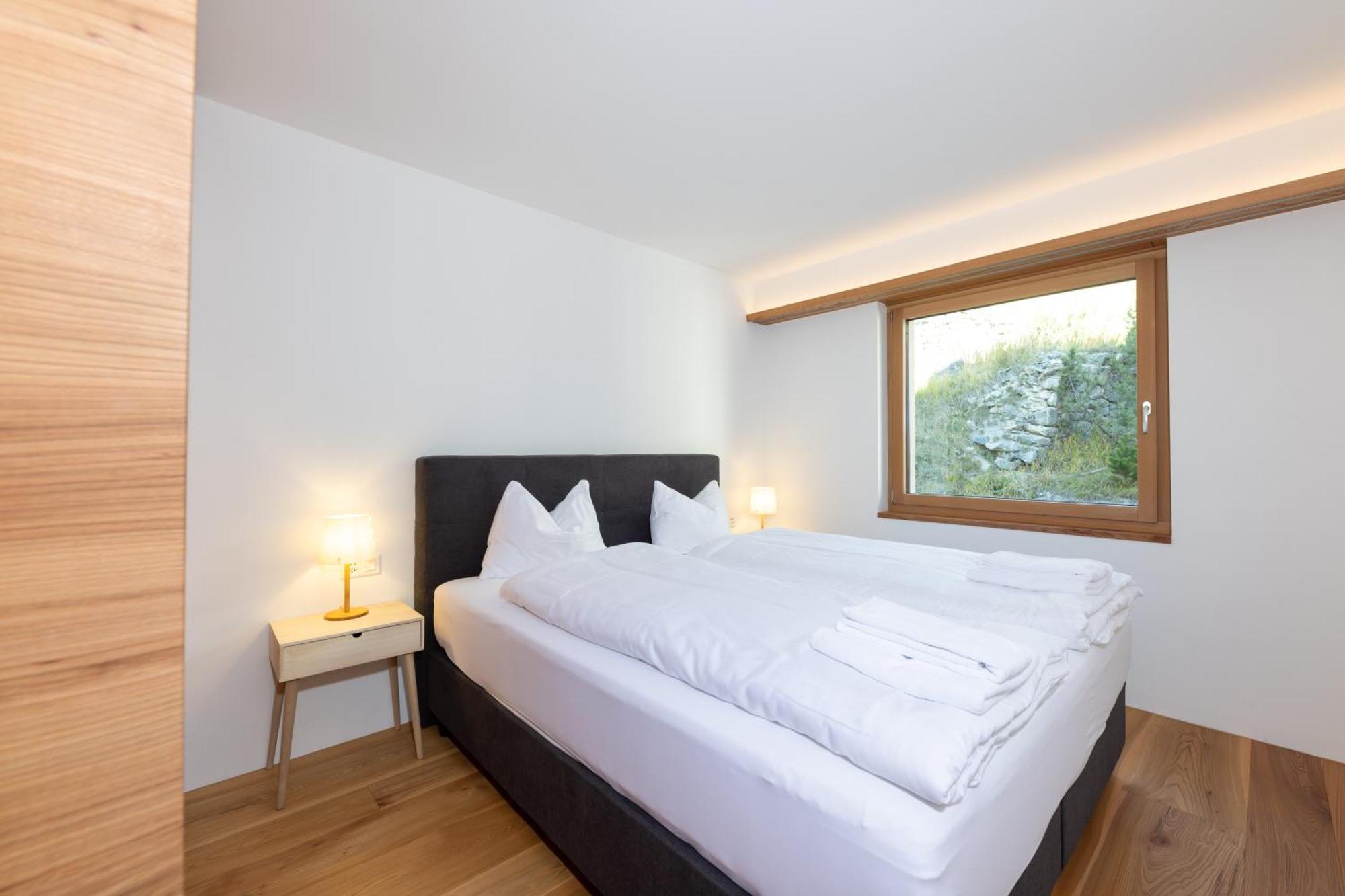 New! Exclusive Apartment 3Min To Chantarella Bahn St. Moritz Exterior photo